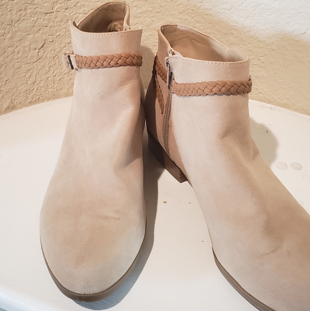 Ankle Boot - image 1